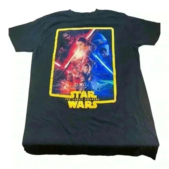 Star Wars Galaxy Premier Collection - The Force Awakens Movie - Medium  T Shirt - Picture 2 of 6